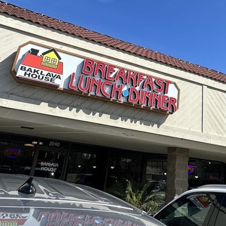Where Armenian Flavors Shine Bright 🌟